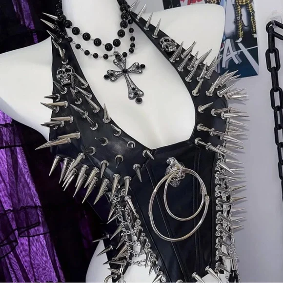 Goth Black Spiked Leather corset - Picture 1 of 7